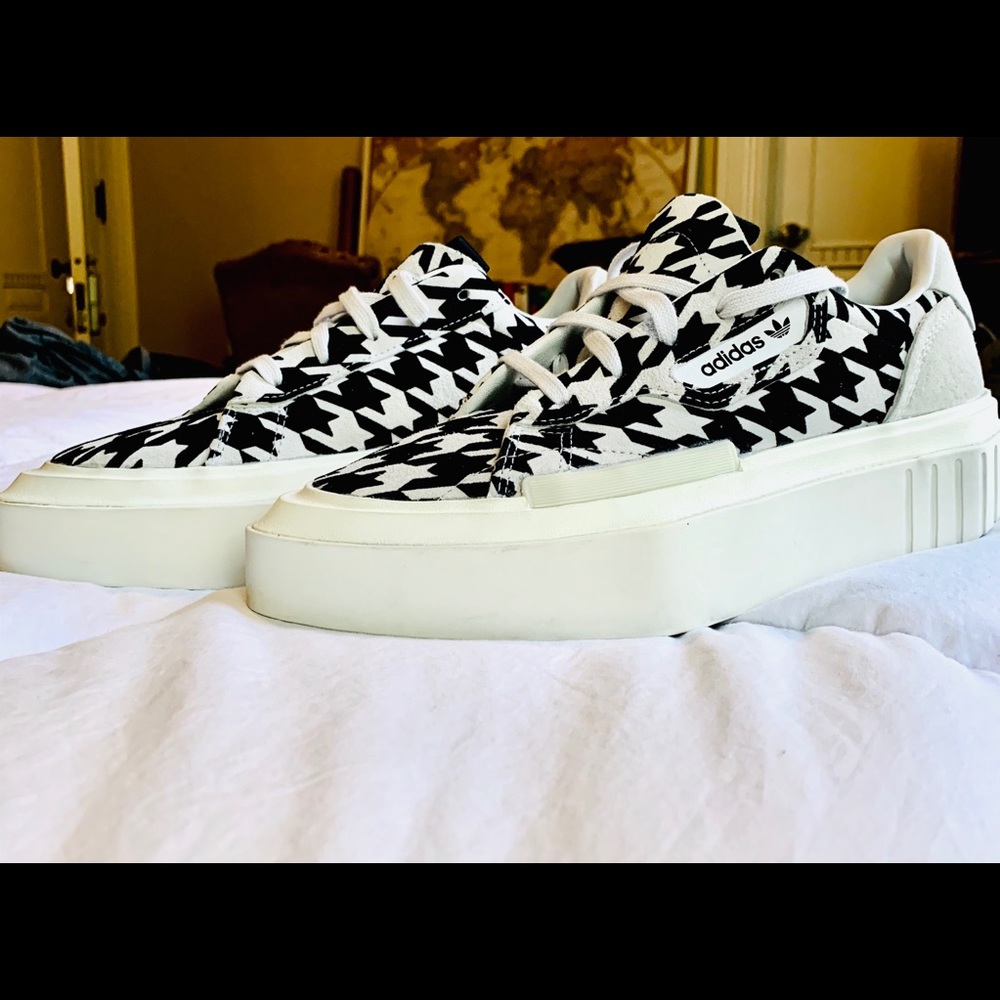 Adidas Hypersleek Women’s